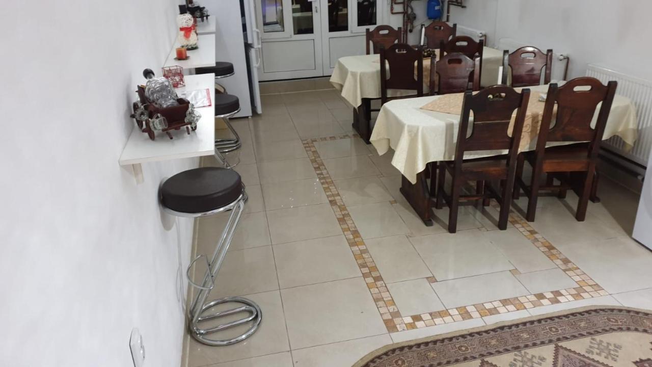 Zărneşti Casa Nicoladis 아파트 외부 사진