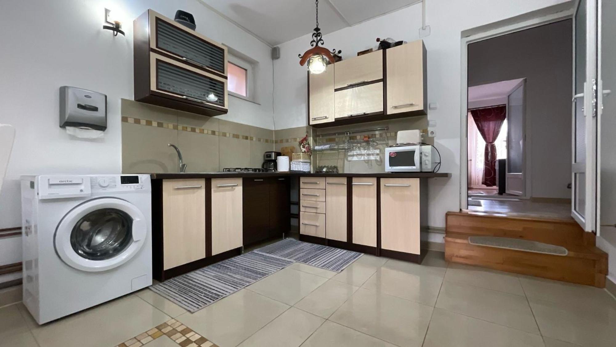 Zărneşti Casa Nicoladis 아파트 외부 사진