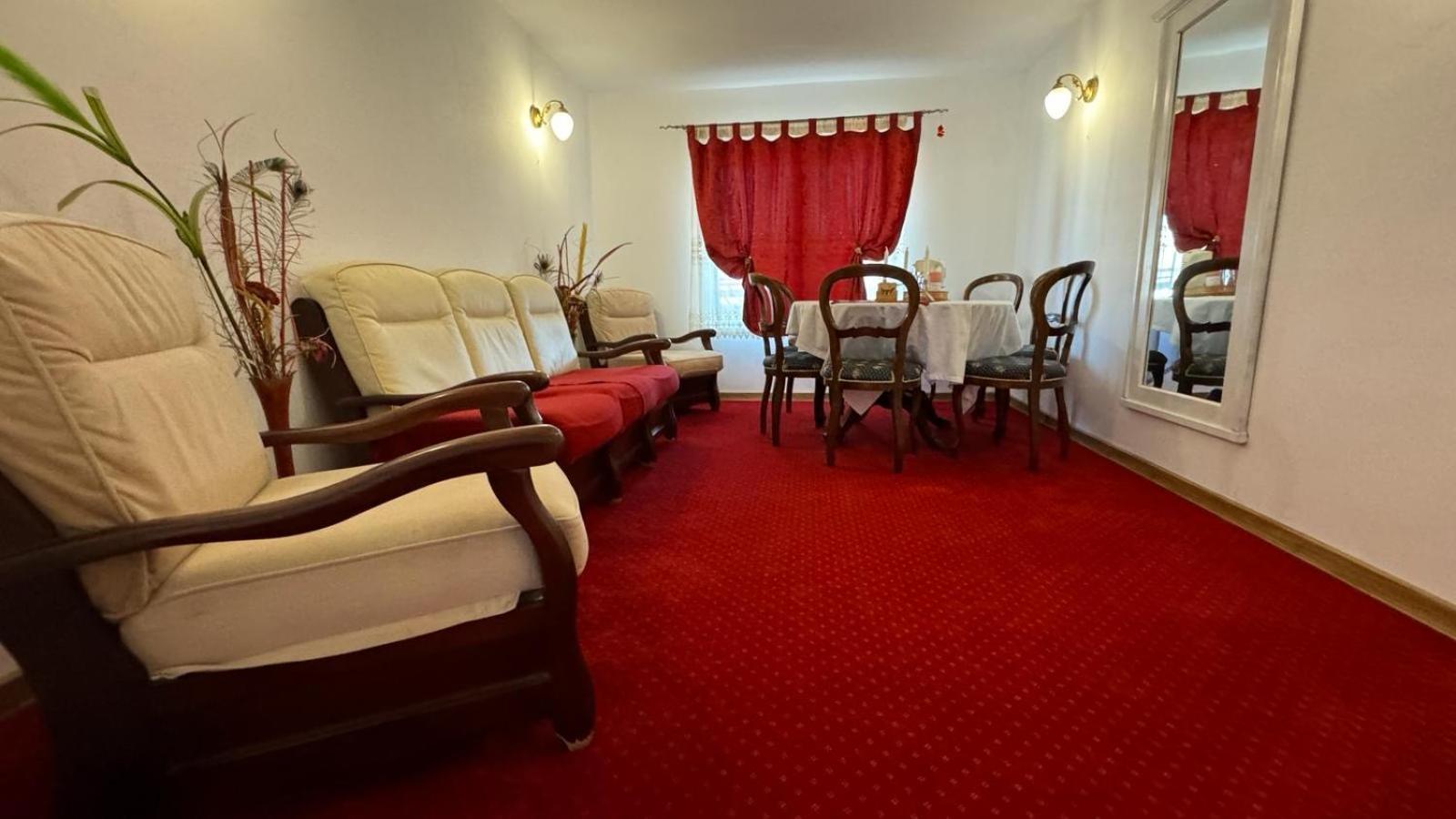 Zărneşti Casa Nicoladis 아파트 외부 사진